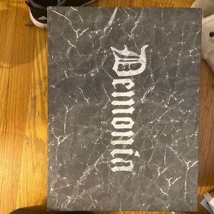 Size 8 Swing-185 Demonias